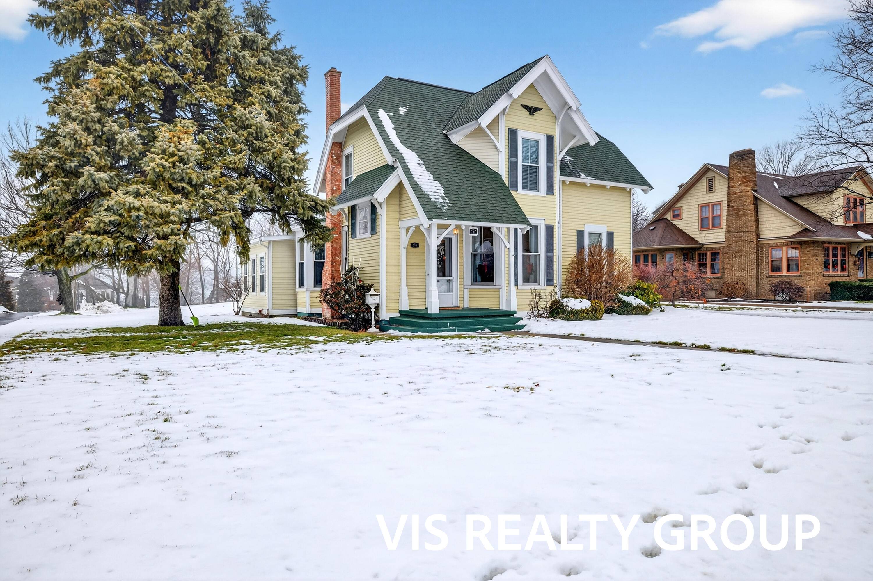 Spring Lake, MI 49456,223 E Savidge ST