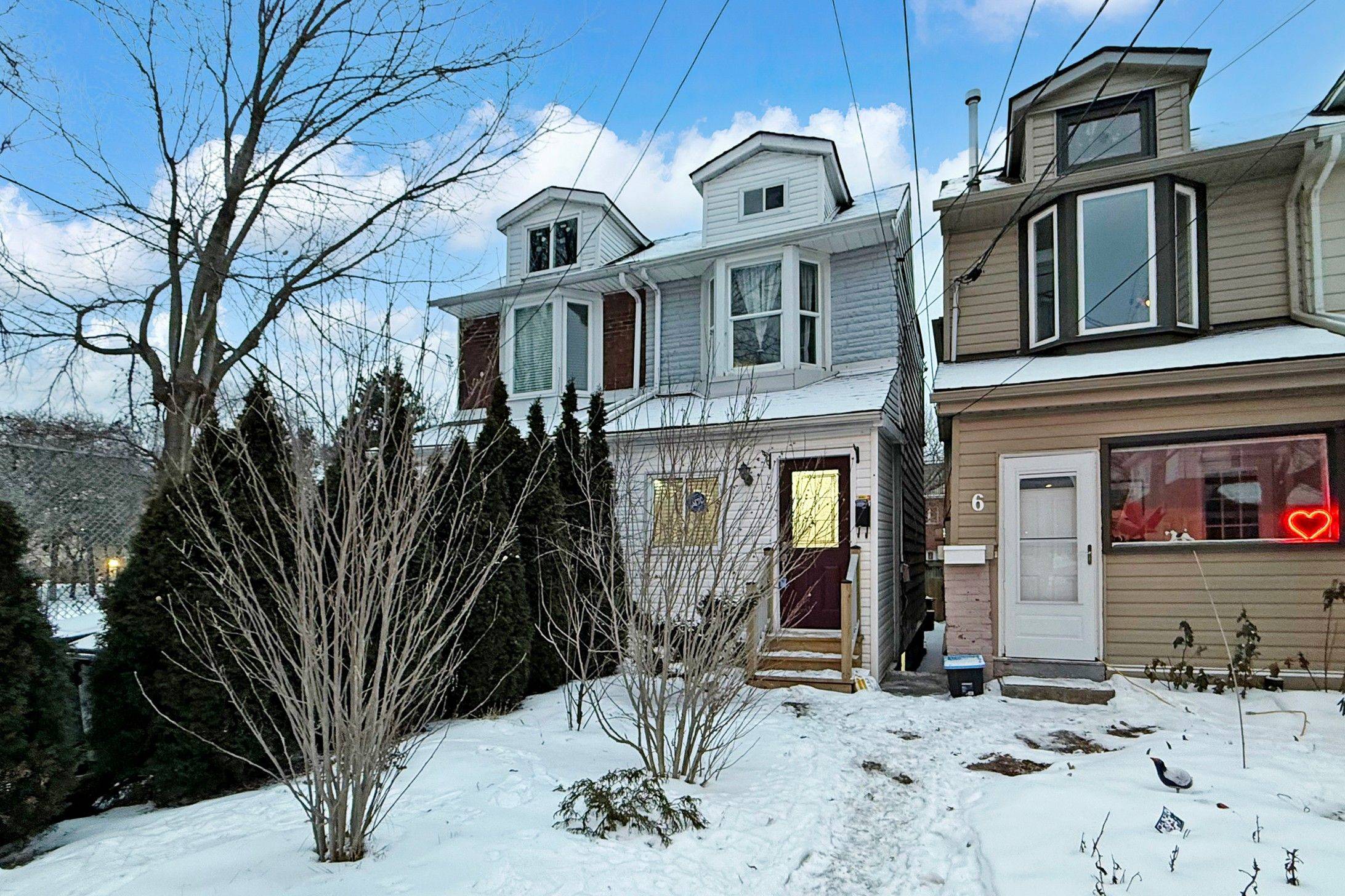 Toronto E03, ON M4C 5J6,4 King Edward AVE