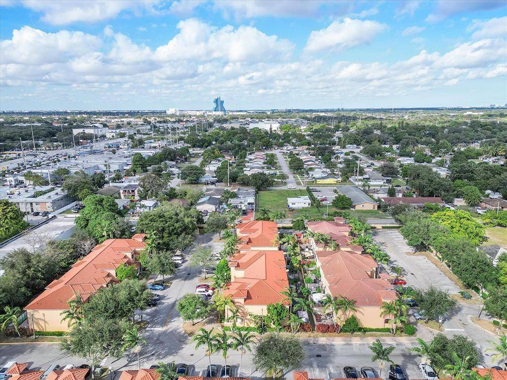 Hollywood, FL 33021,2159 Siena Ter #401