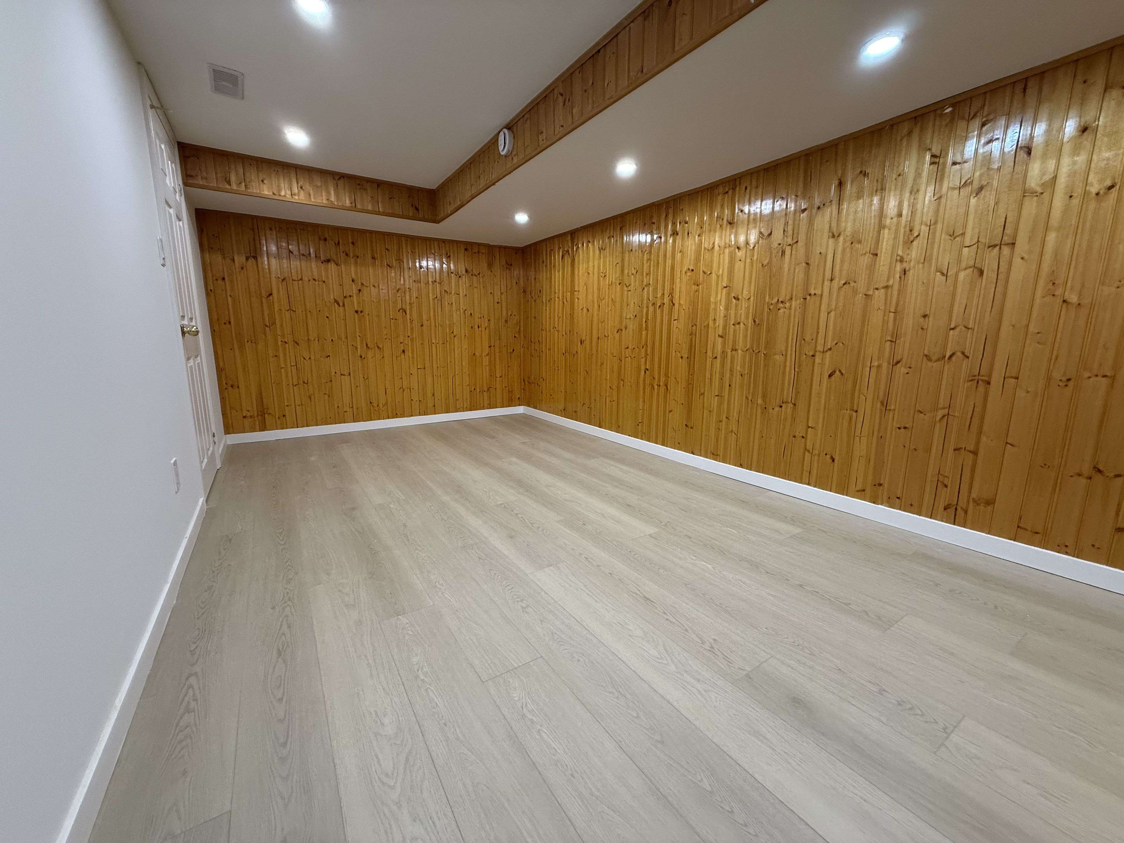 Richmond Hill, ON L4C 2T8,357 Taylor Mills DR N #LL