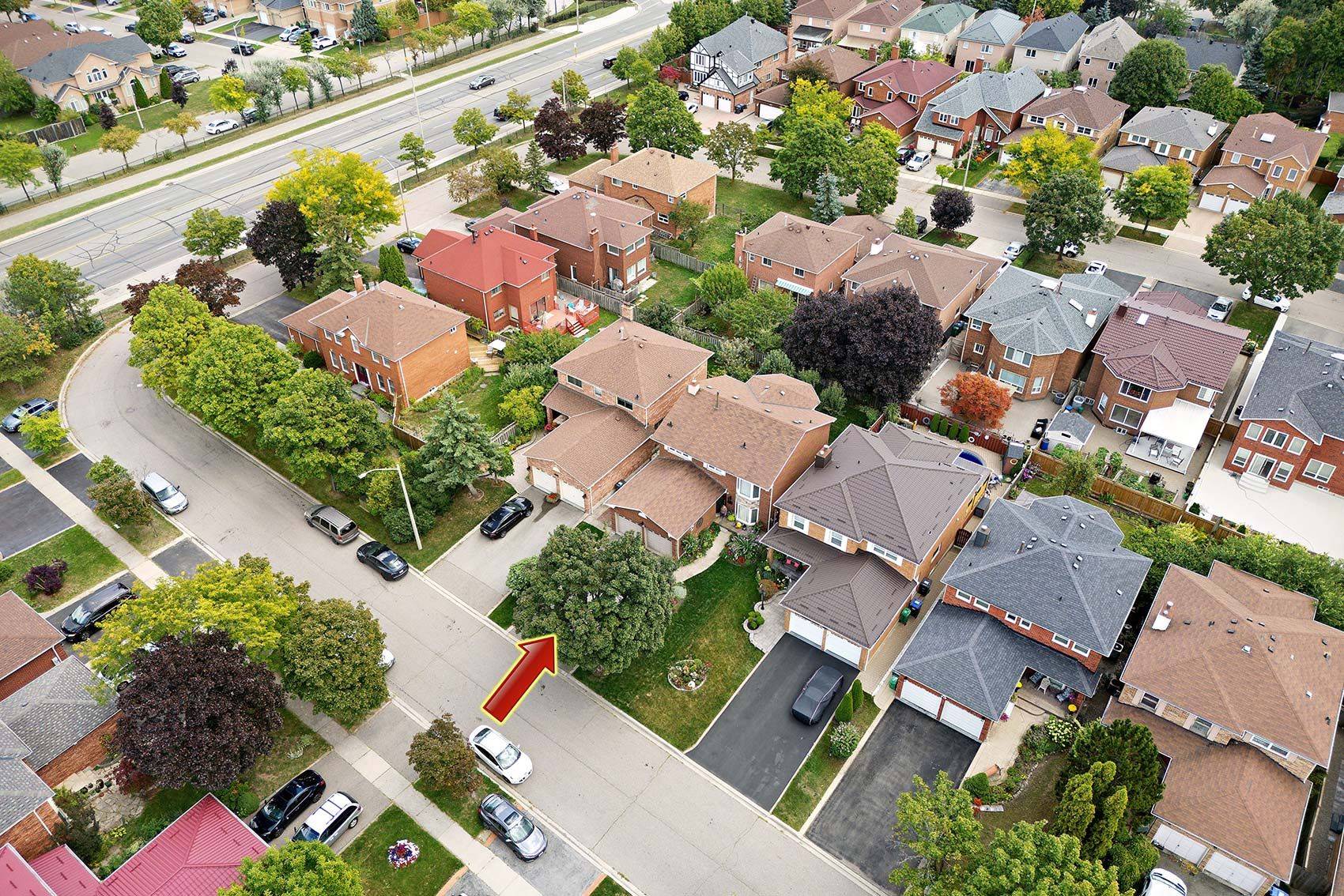 Mississauga, ON L4Z 3A7,418 Chieftan CIR