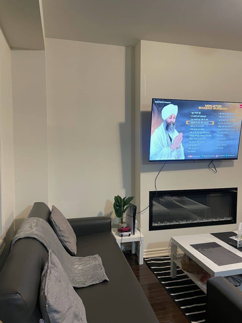 Brampton, ON L7A 5A6,25 Truffle CT