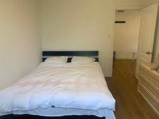 Mississauga, ON L5A 2G4,2561 Hurontario ST S #A-2