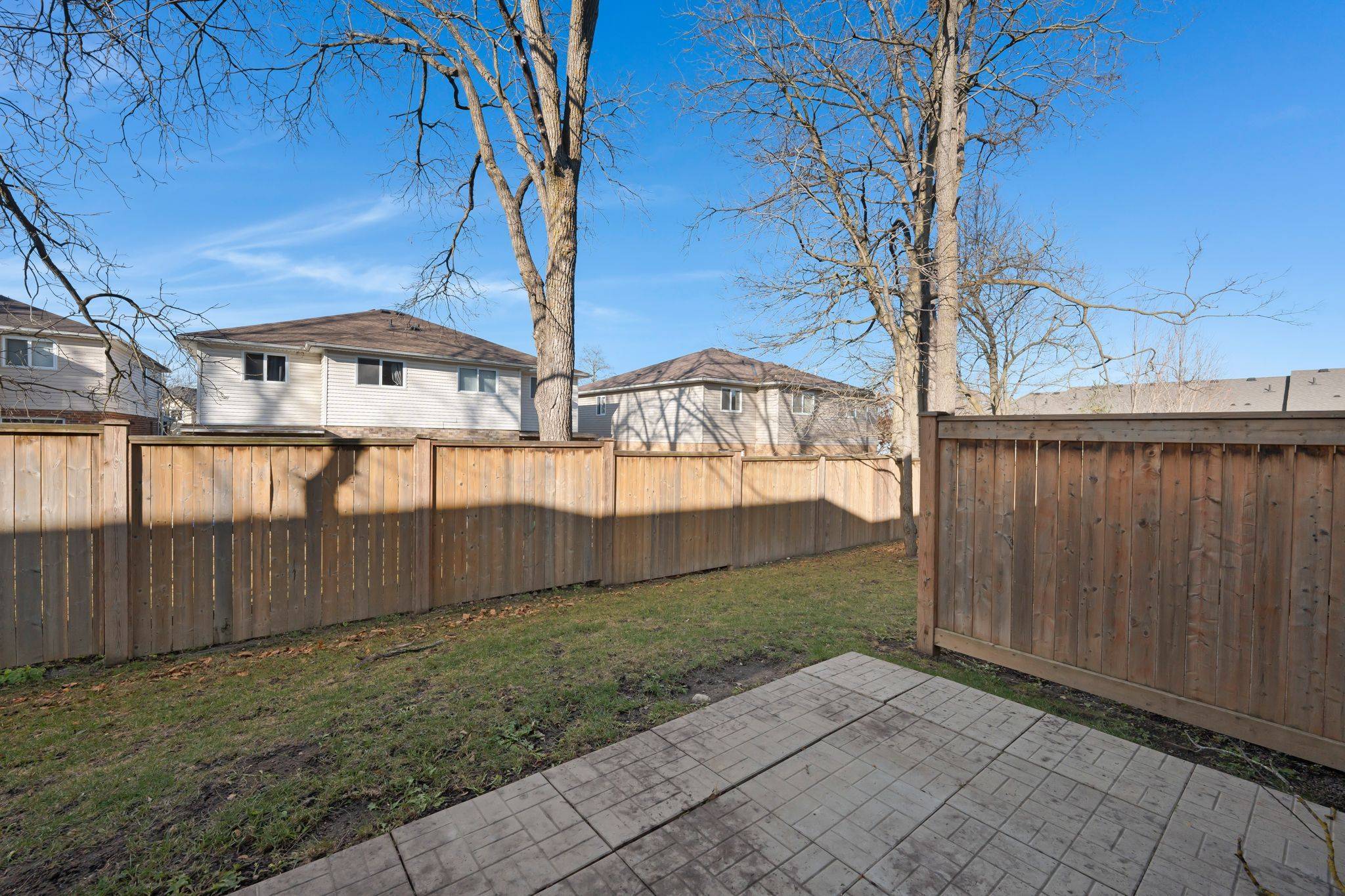 Kitchener, ON N2P 0H8,50 Pinnacle DR #56