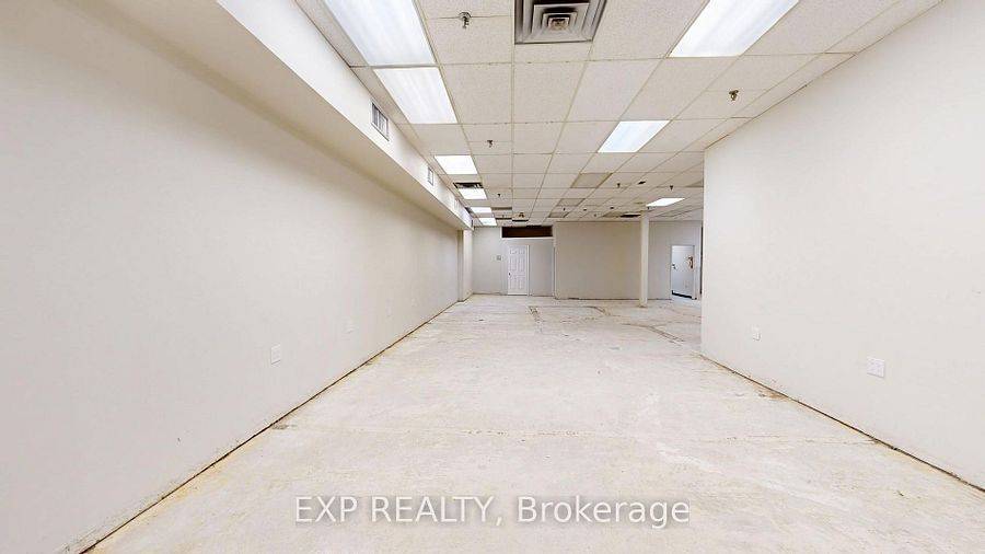 London North, ON N6H 1S9,301 OXFORD ST W #12