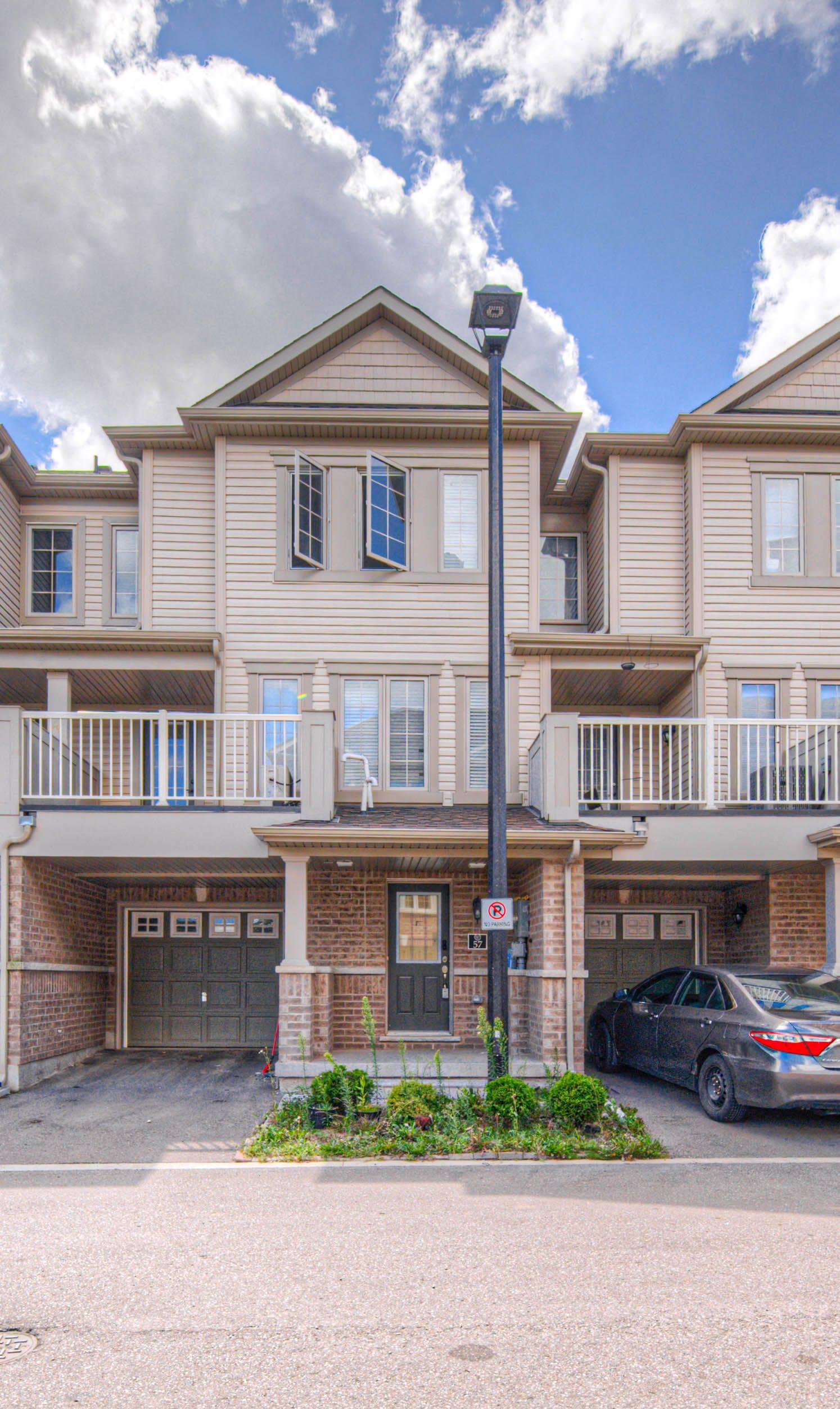 Cambridge, ON N3H 0E4,755 Linden DR #57