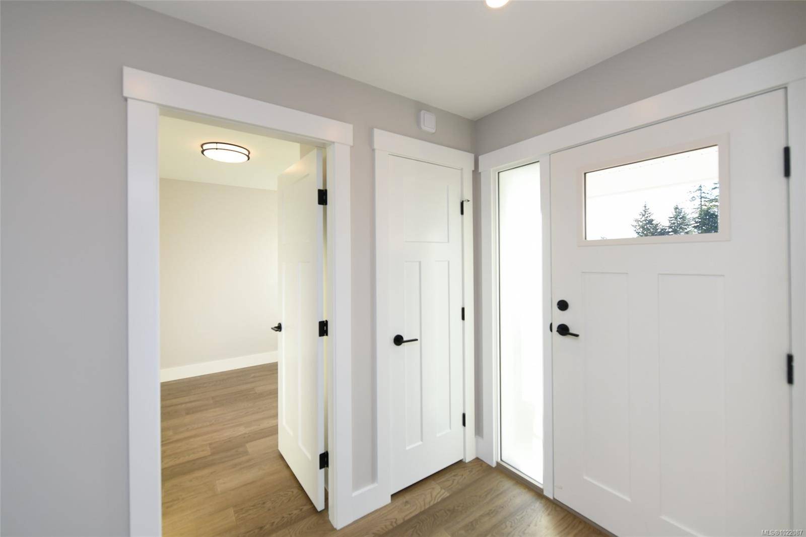 Courtenay, BC V9N 0B7,3392 Rhys Rd