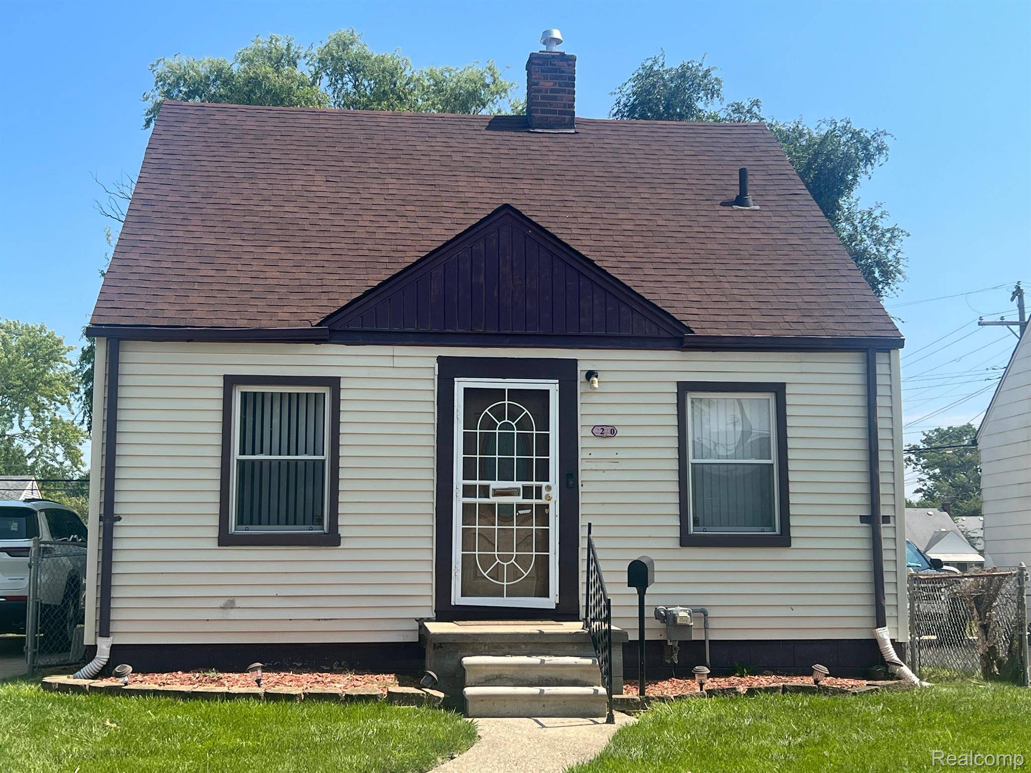 Eastpointe, MI 48021,22010 GASCONY AVE