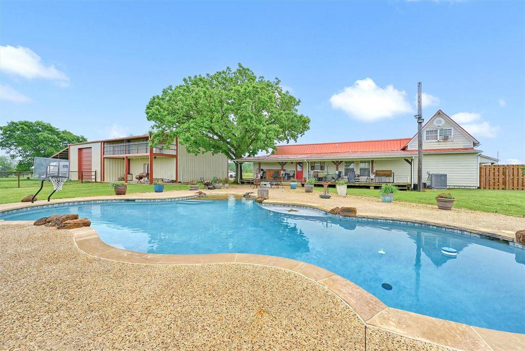 Sadler, TX 76264,3138 Scarbrough Road