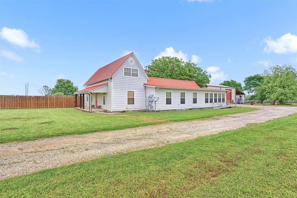 Sadler, TX 76264,3138 Scarbrough Road