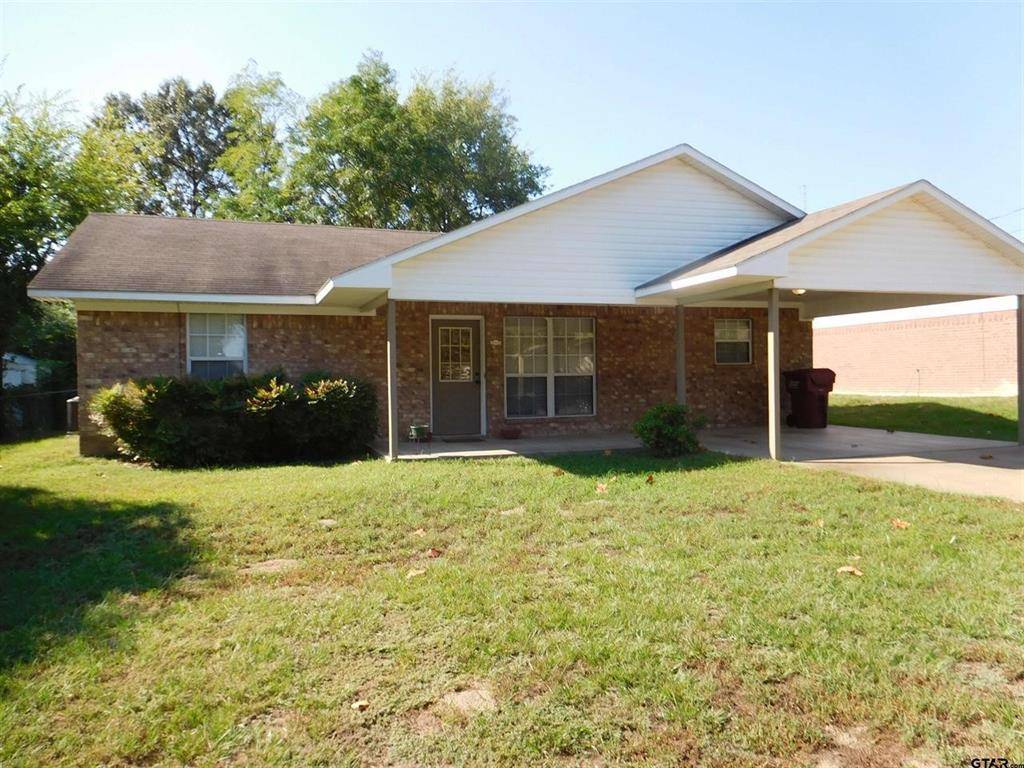 Chandler, TX 75758,405 Cherry Street