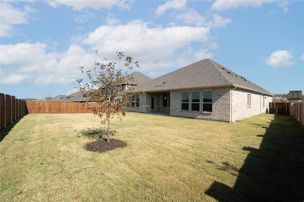 Celina, TX 75009,2204 Royal Lytham Street