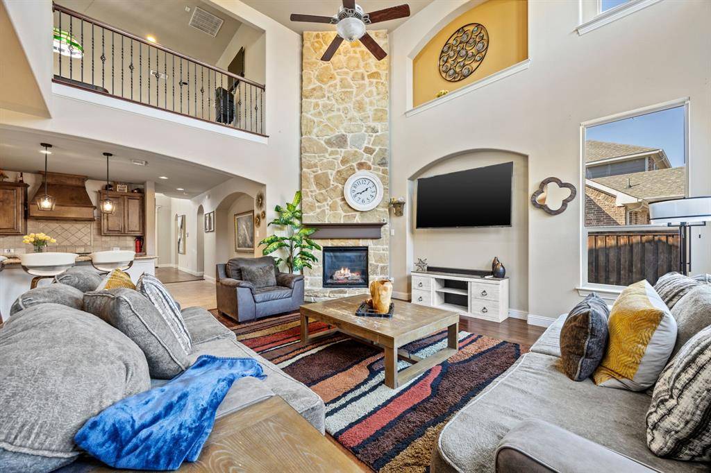 Arlington, TX 76005,1123 Autumn Mist Way