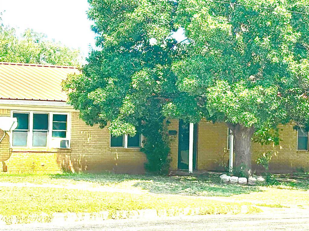 Vernon, TX 76384,1326 E TEXAS Street