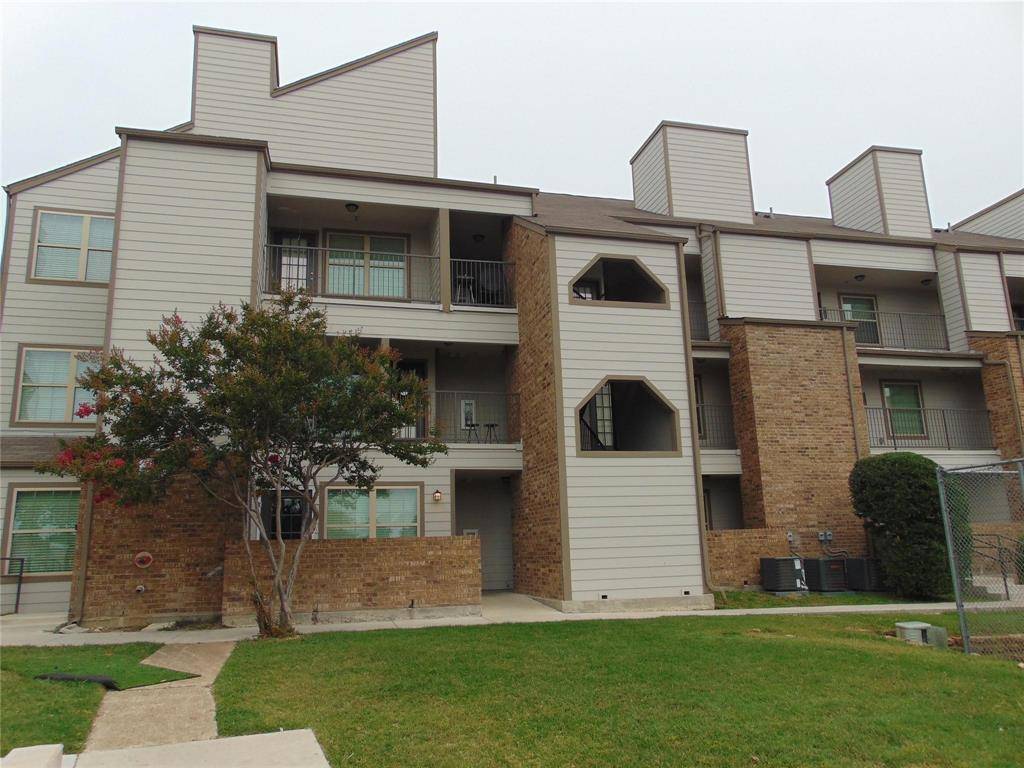 Dallas, TX 75231,6108 Abrams Road #311