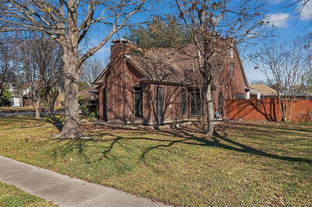 Mesquite, TX 75150,2425 Brook Crest Drive