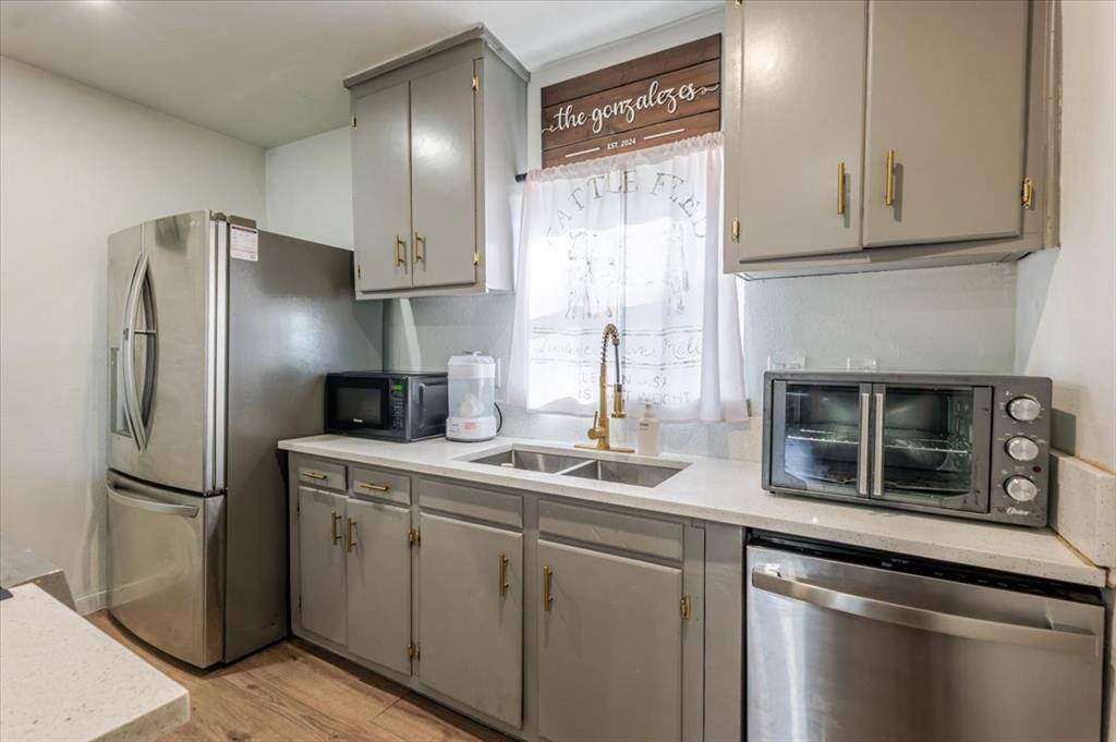 Emory, TX 75440,732 Ravine Street