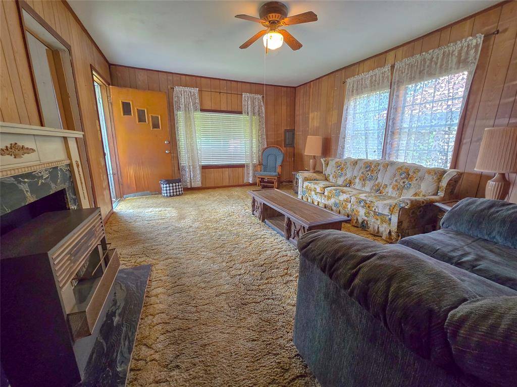 Minden, LA 71055,406 Woodard Street