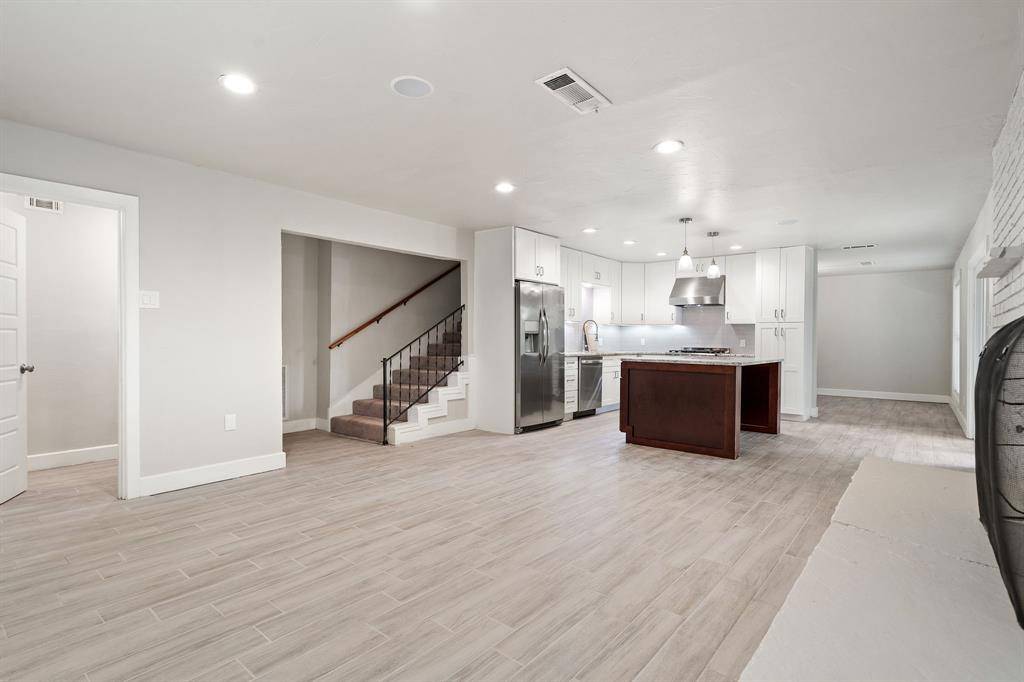 North Richland Hills, TX 76117,5913 Cynthia Circle