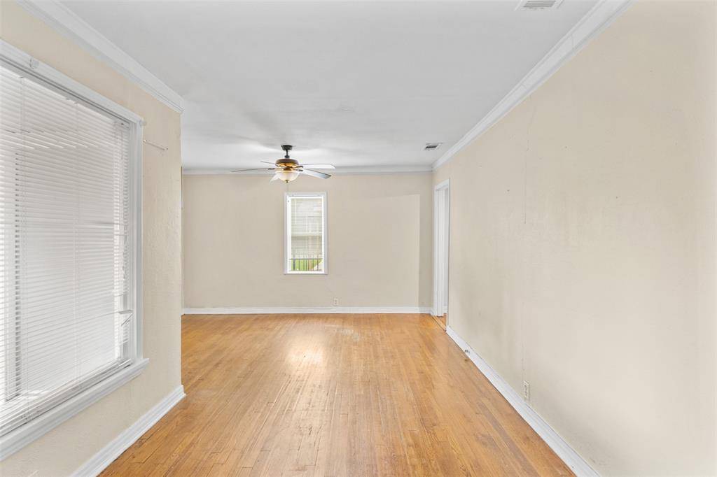 Fort Worth, TX 76112,2837 Meaders Avenue