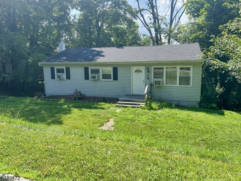 Hamburg Boro, NJ 07419,54 Summit Rd