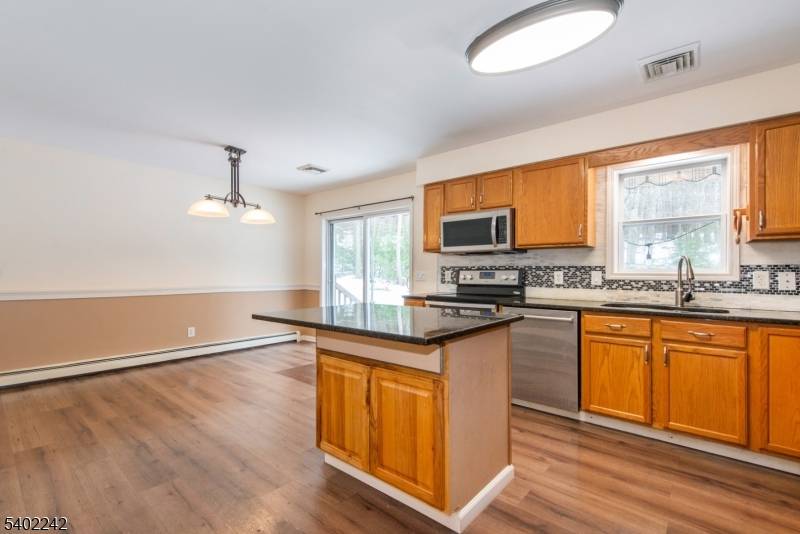 Montague Twp., NJ 07827,29 Old Mashipacong Rd