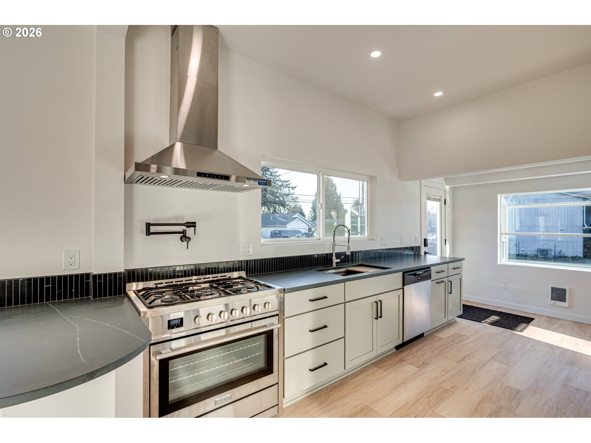 Woodland, WA 98674,1107 PARK ST