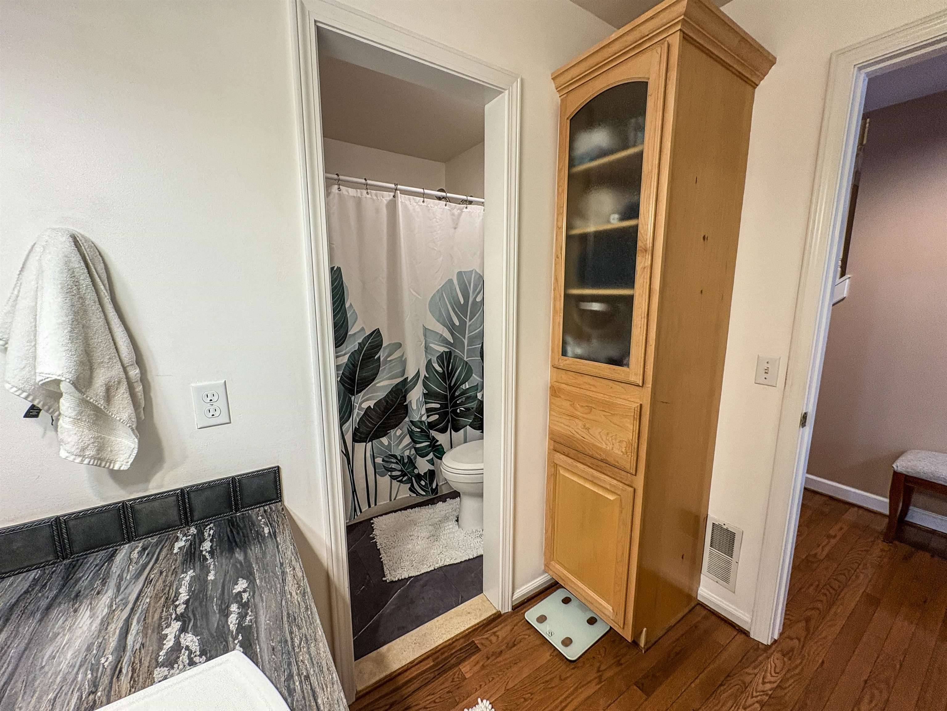 Clio, MI 48420,13114 Bunker CT