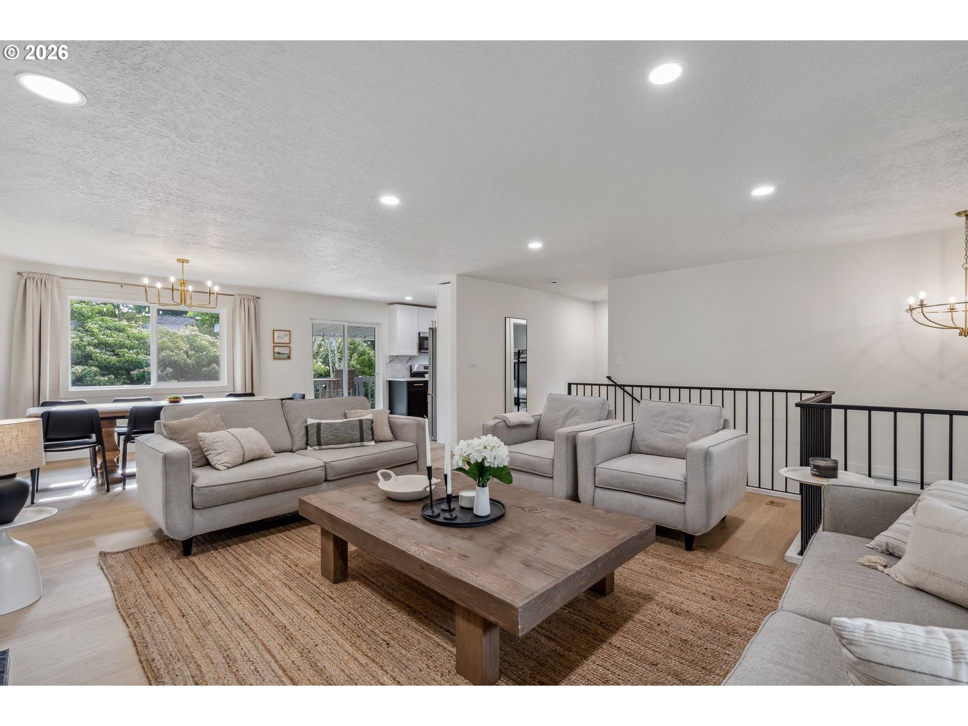 Hillsboro, OR 97123,950 SE 18TH AVE