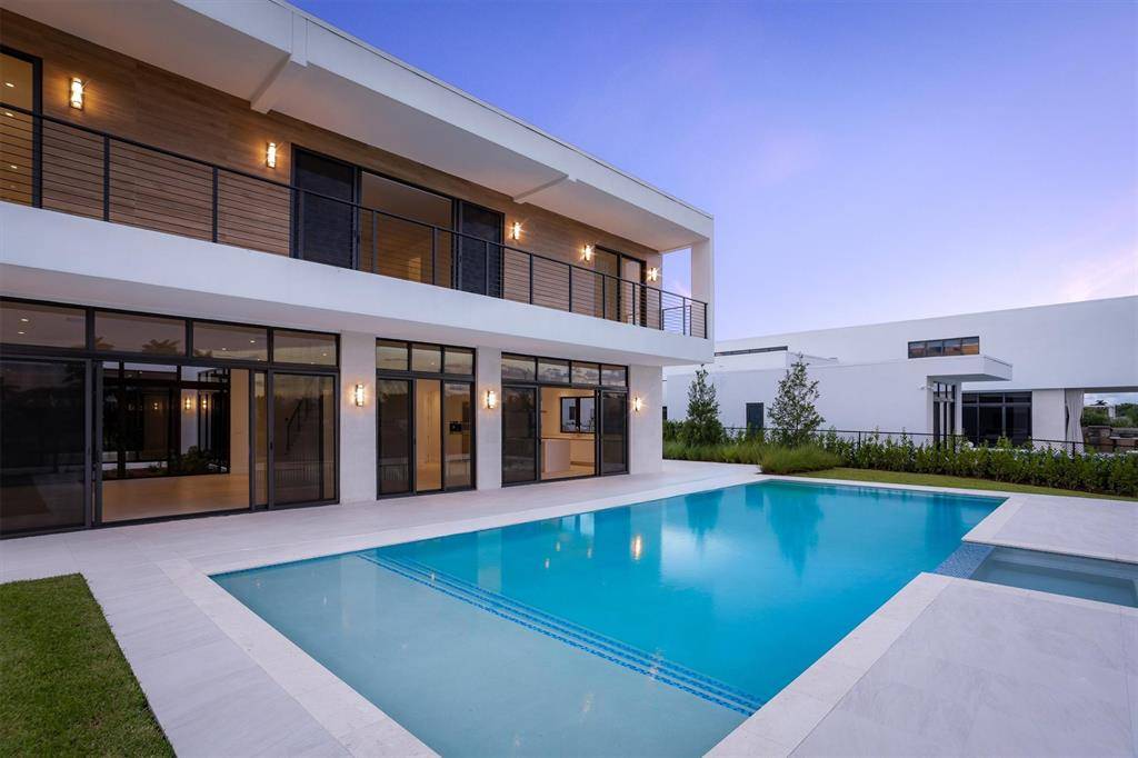 Weston, FL 33326,16722 S Botaniko Dr S