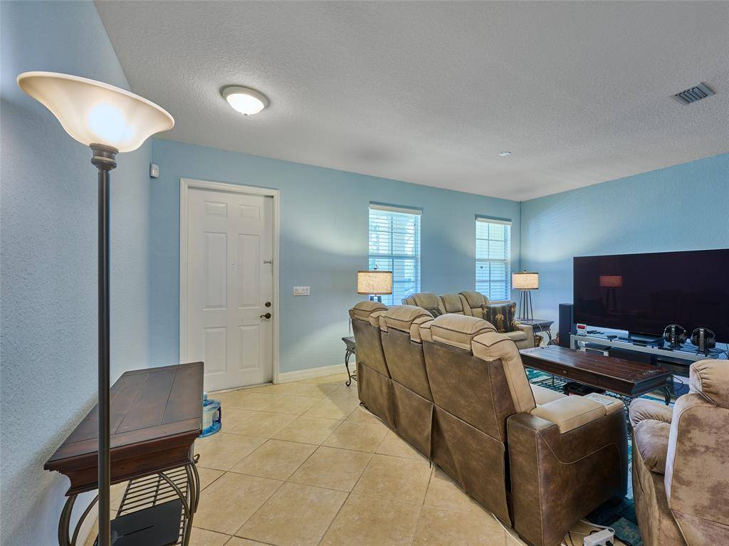 Boca Raton, FL 33486,917 NW 18th Ave #N/A