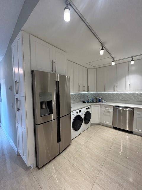 West Palm Beach, FL 33415,4757 Sunny Palm Cir #B