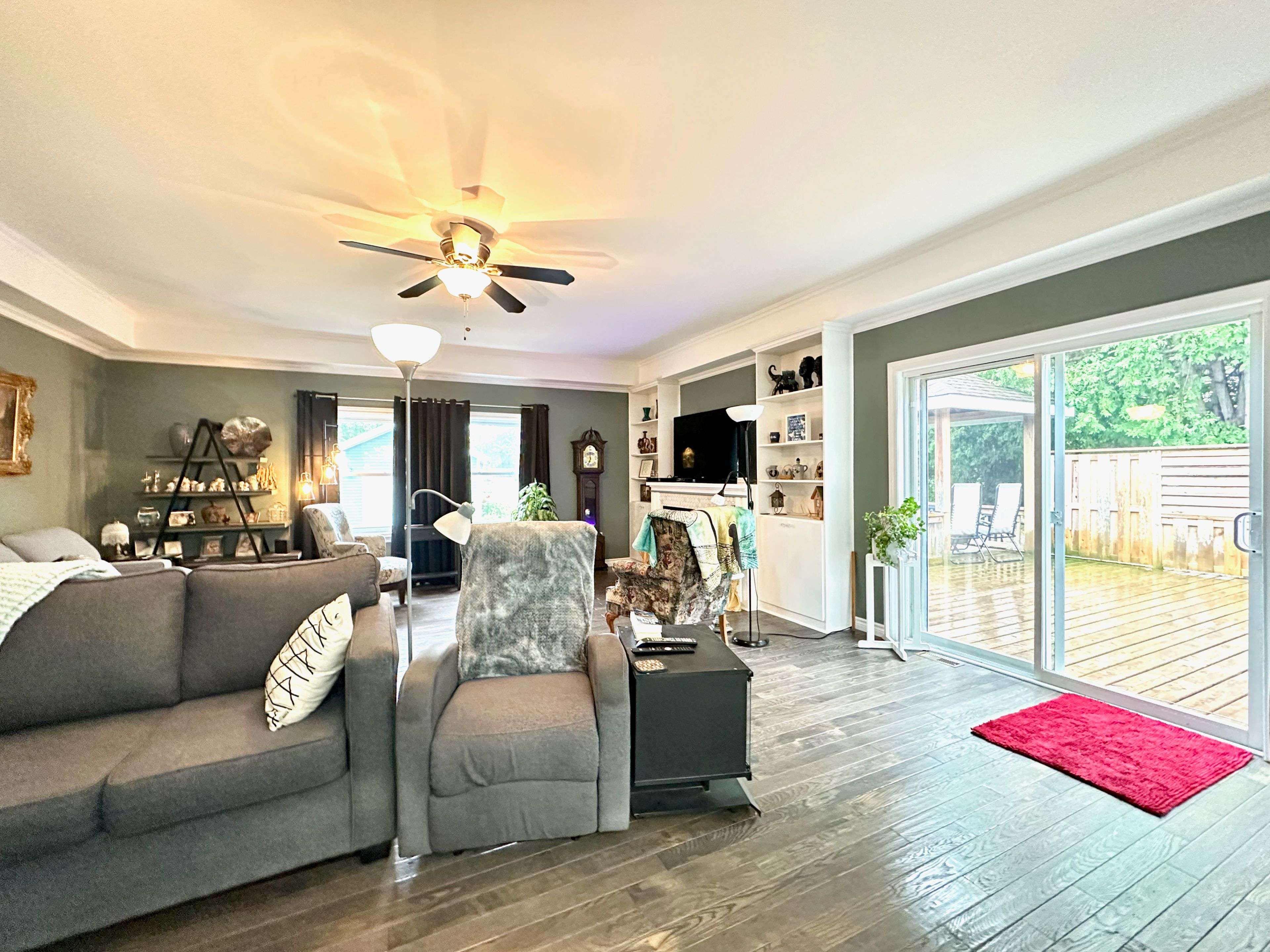 Clearview, ON L0M 1S0,225 CHRISTOPHER ST