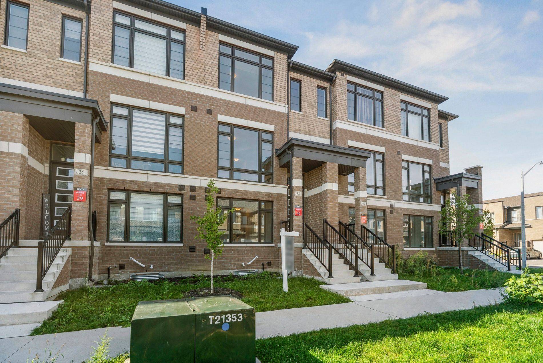 Barrie, ON L4N 6K7,38 Cherry Hill LN