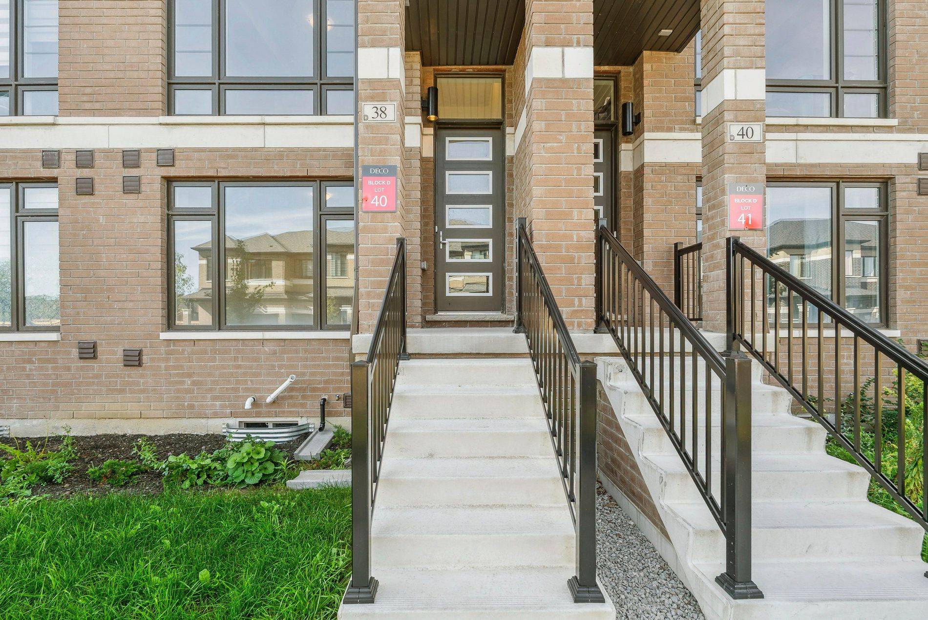 Barrie, ON L4N 6K7,38 Cherry Hill LN