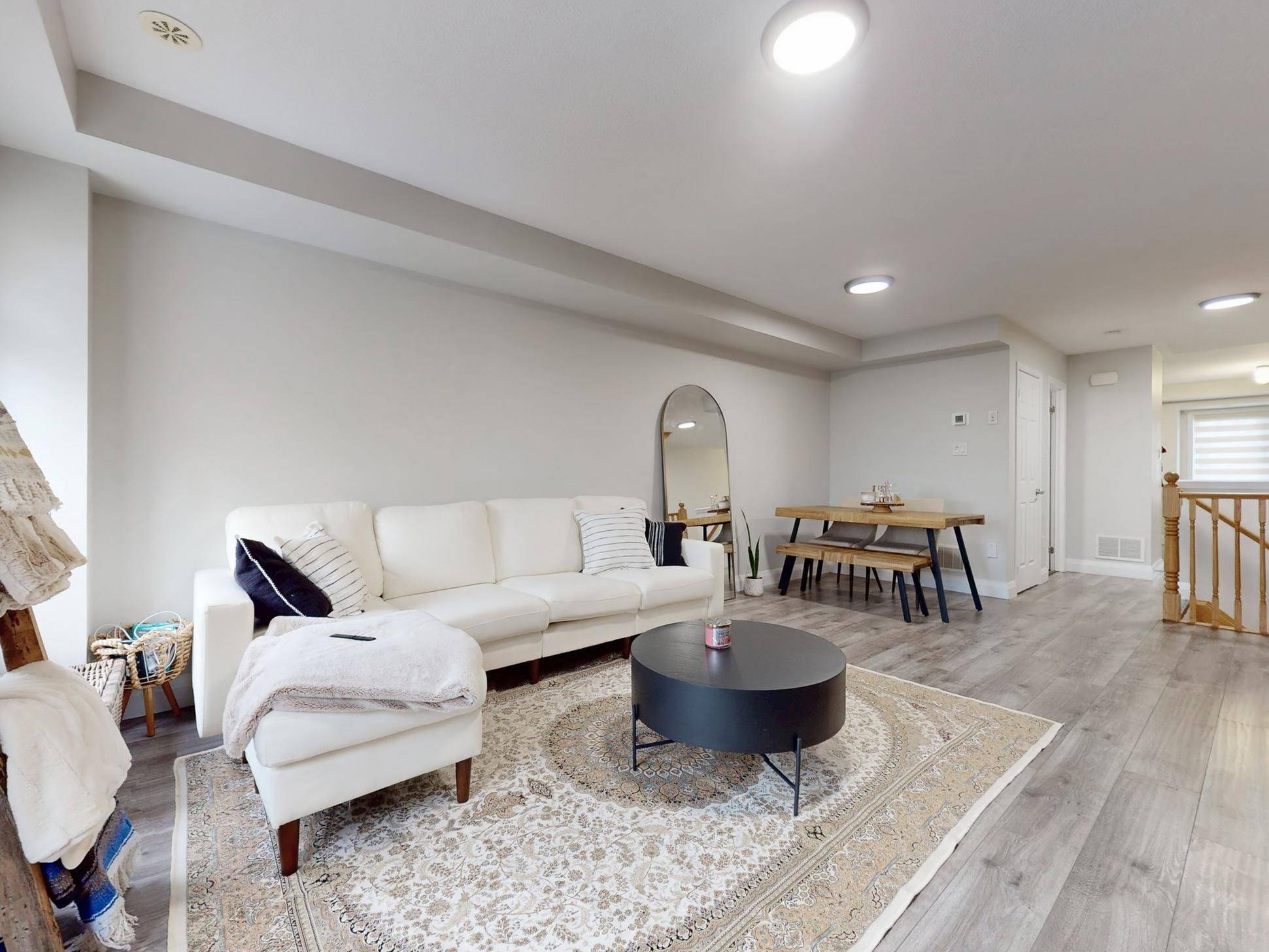 Milton, ON L9T 8L6,6020 DERRY RD #68