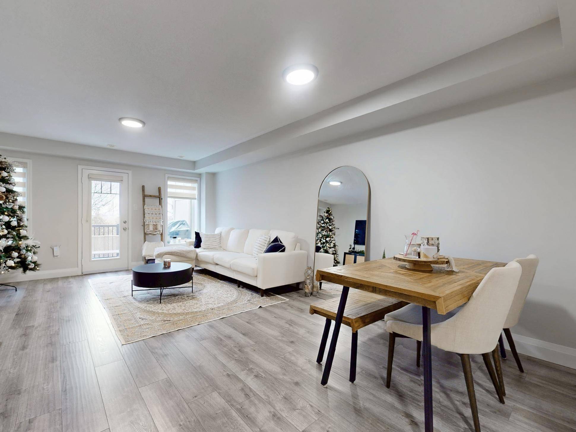 Milton, ON L9T 8L6,6020 DERRY RD #68