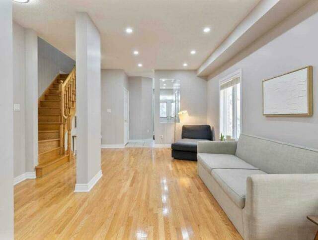 Mississauga, ON L4Z 4K5,134 Breton AVE