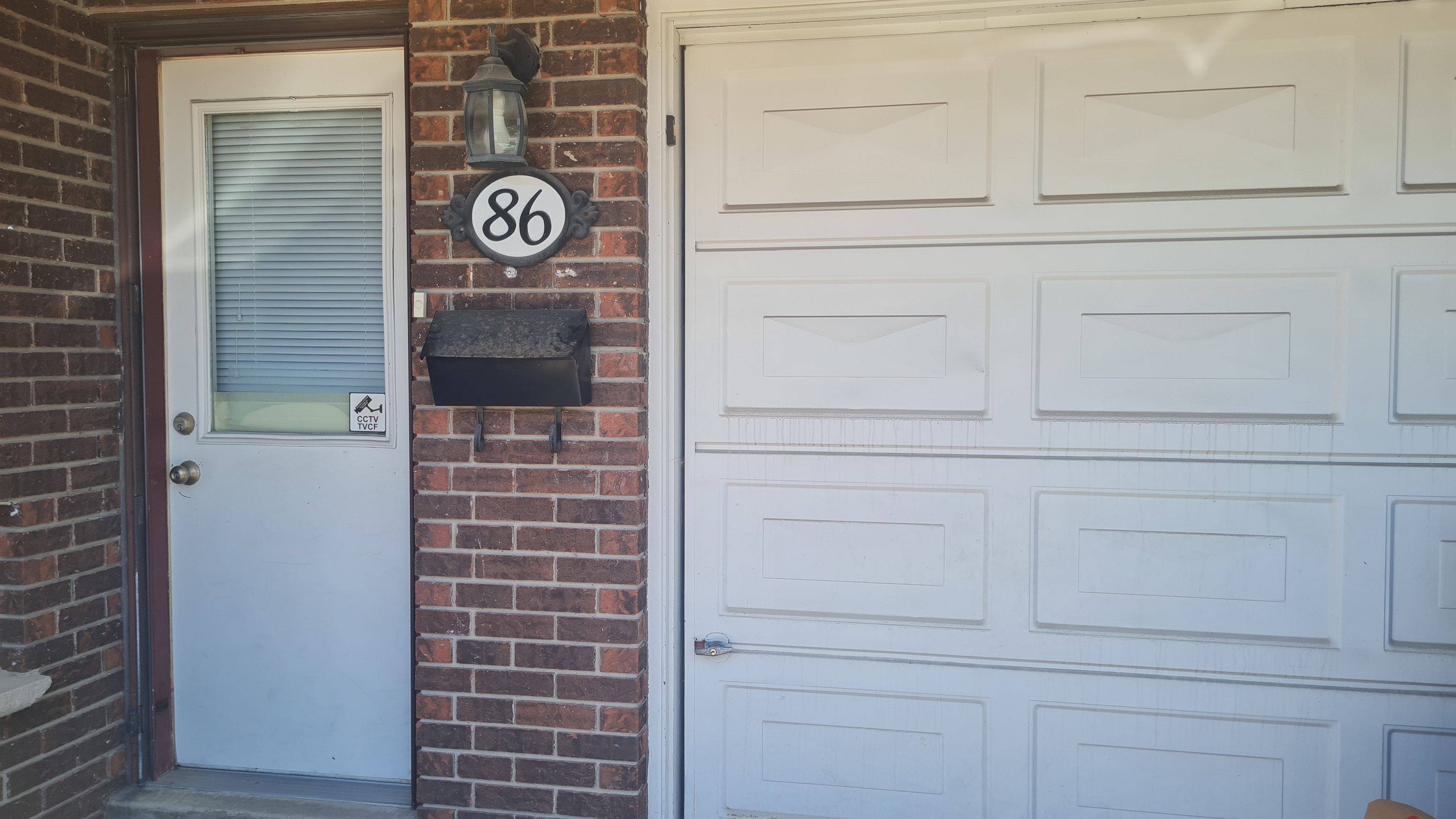 Mississauga, ON L5B 2T6,86 Antigua RD #LOWER