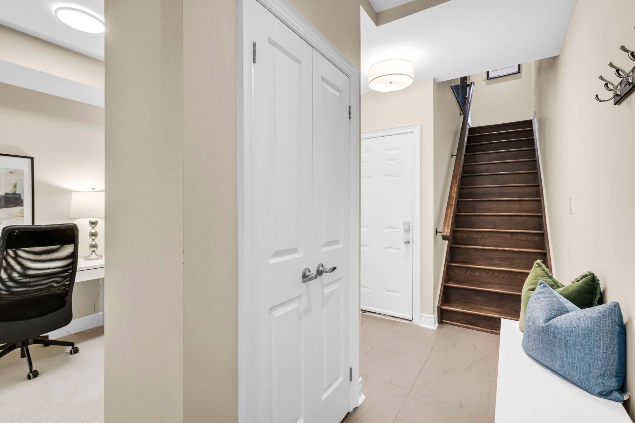 Mississauga, ON L4X 0A3,1812 Burnhamthorpe RD E #80