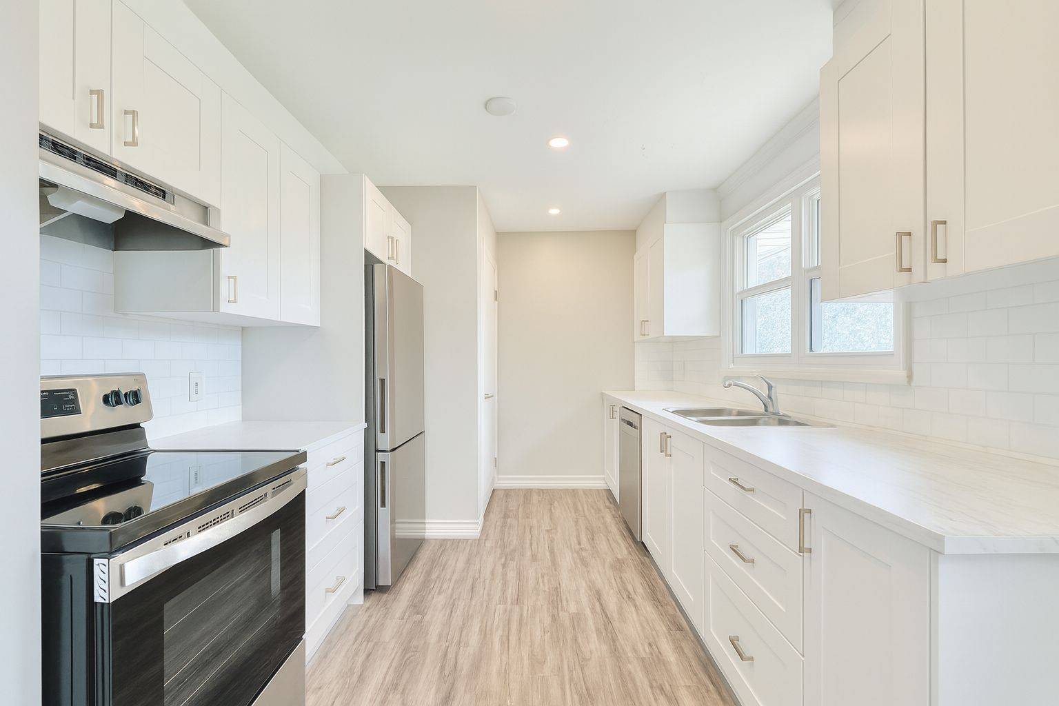 Welland, ON L3C 5K1,115 MARIGOLD ST #MAIN