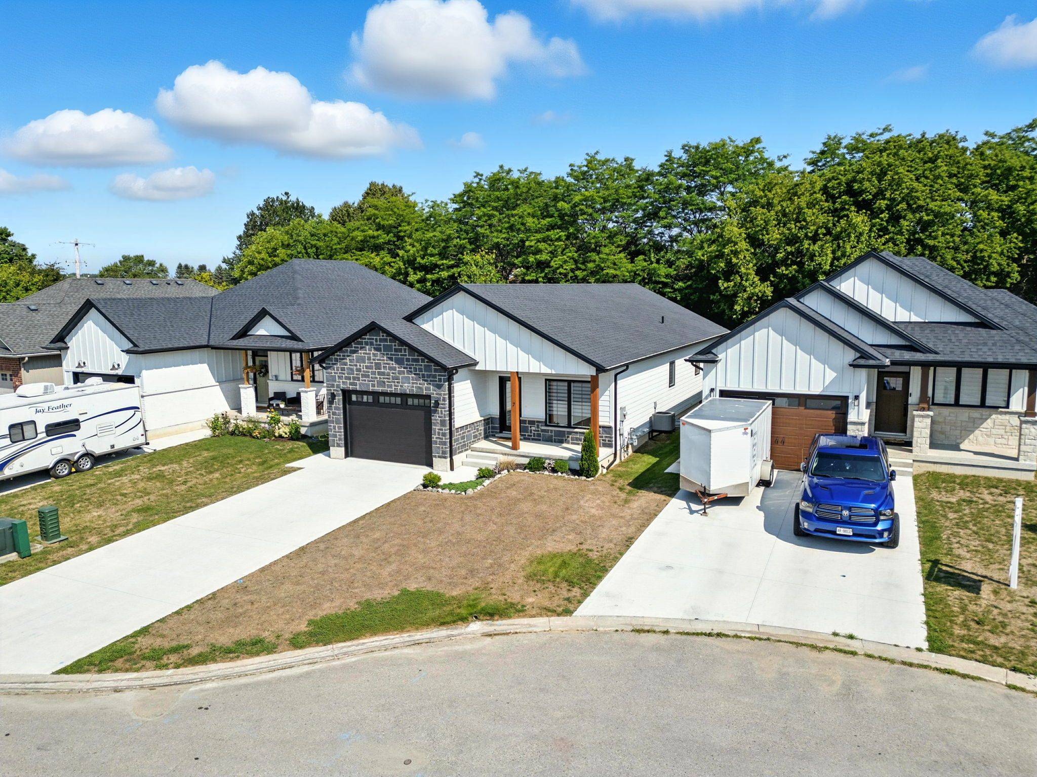 Bayham, ON N0J 1T0,7 MacNeil CT E