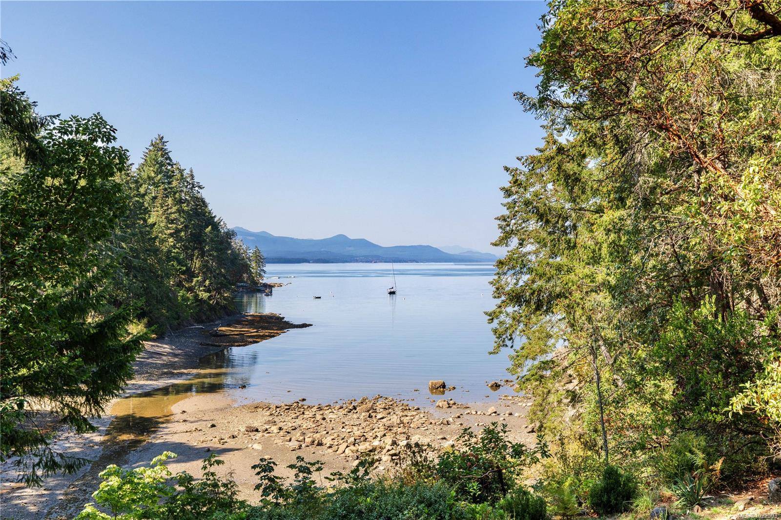 Salt Spring, BC V8K 1L4,212 Sunset Dr
