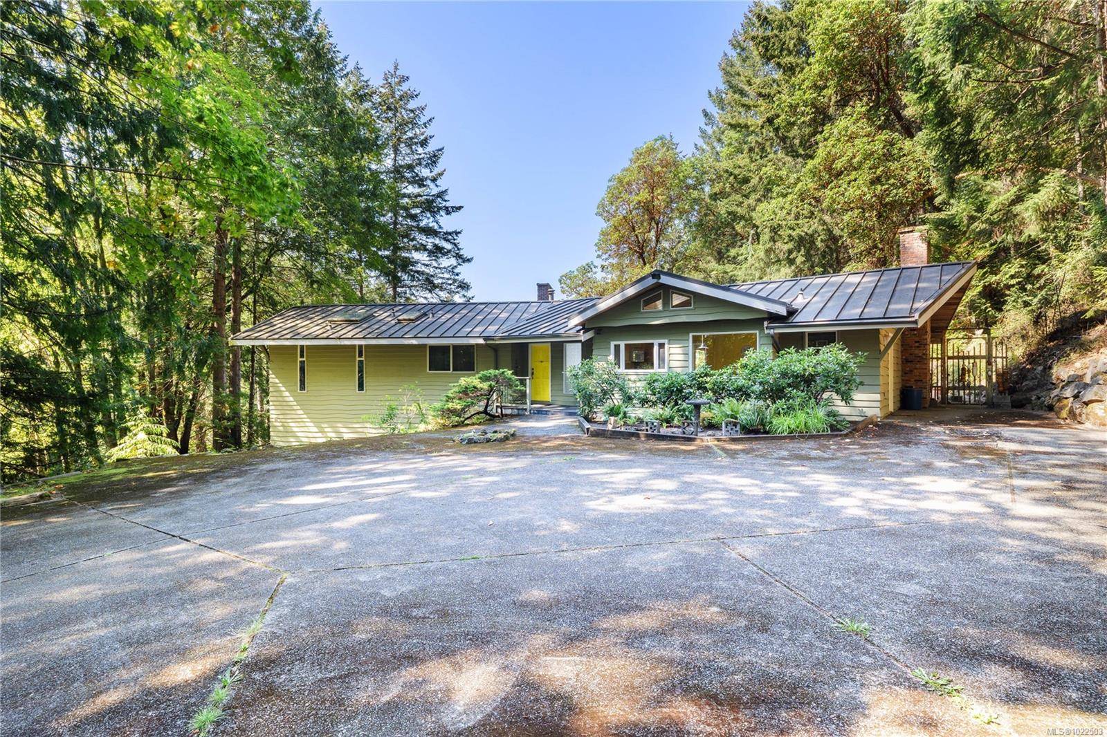 Salt Spring, BC V8K 1L4,212 Sunset Dr