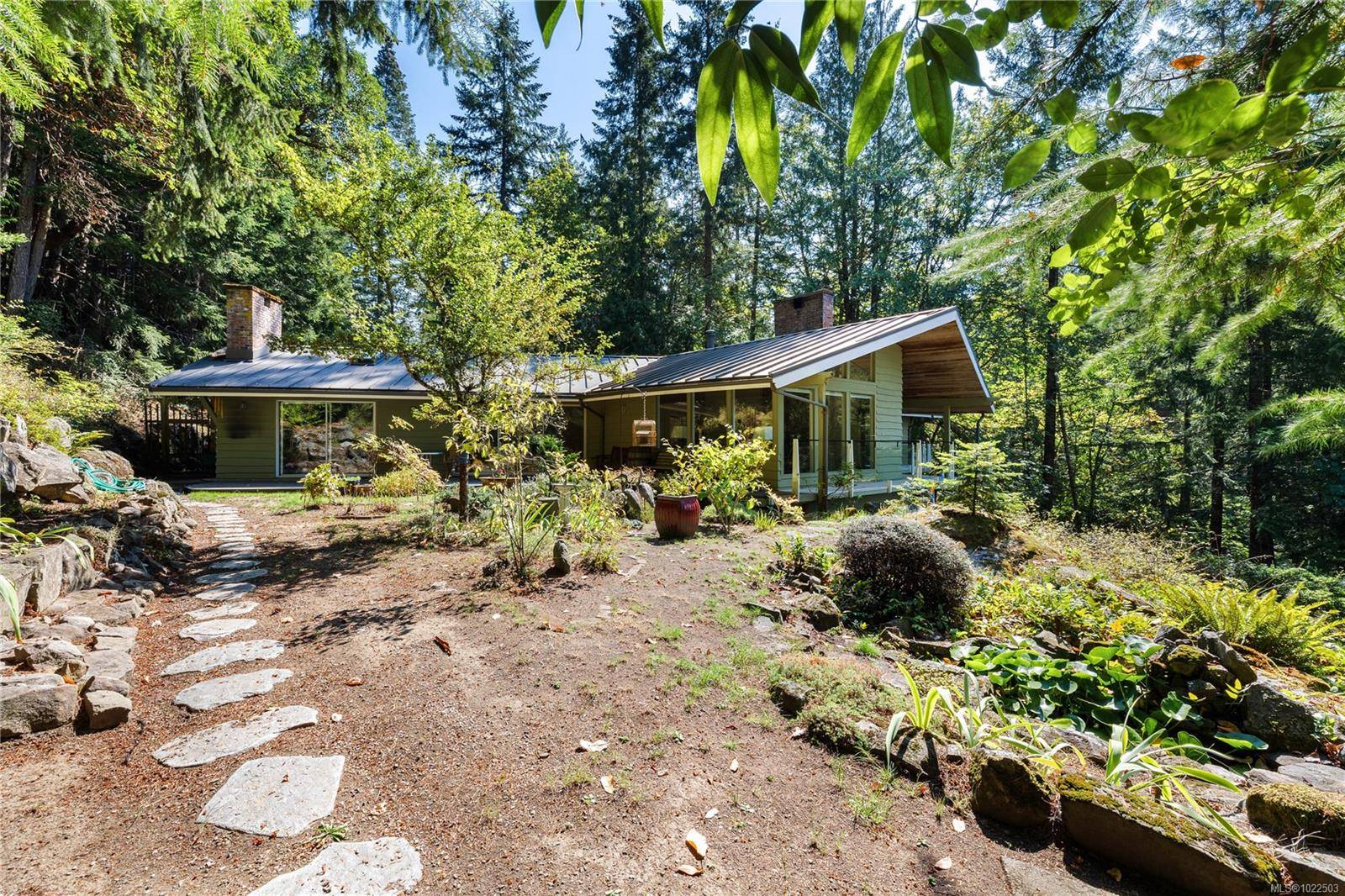 Salt Spring, BC V8K 1L4,212 Sunset Dr