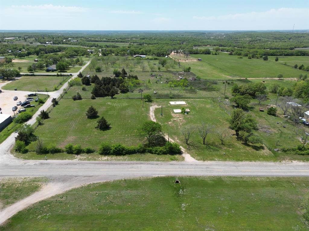 Bowie, TX 76230,1282 State Highway 101