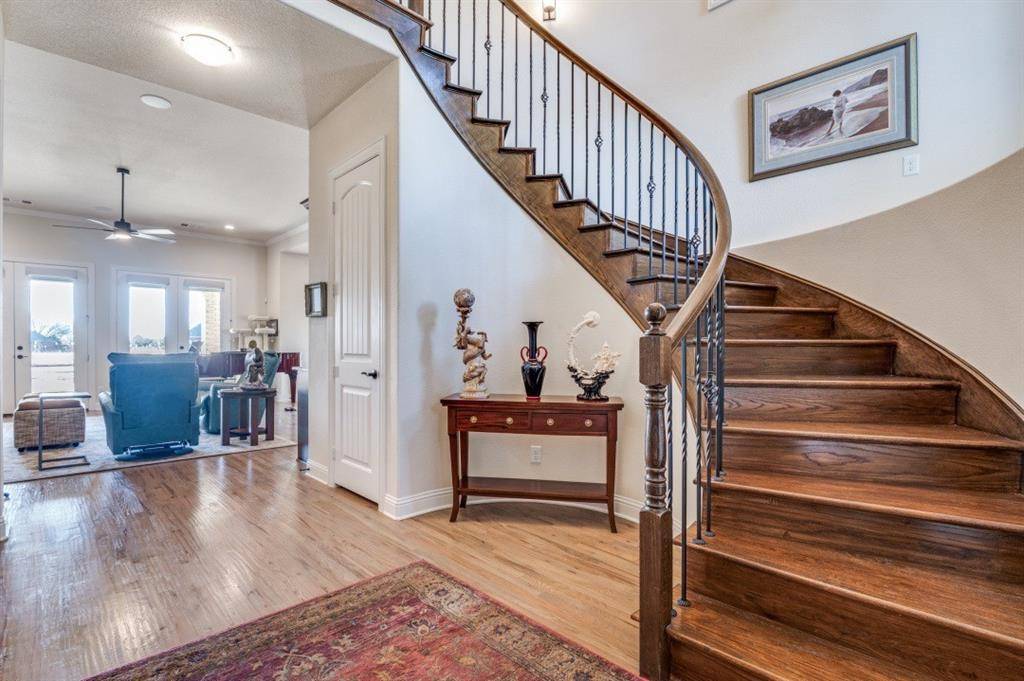 Waxahachie, TX 75167,8210 Palmer Lane