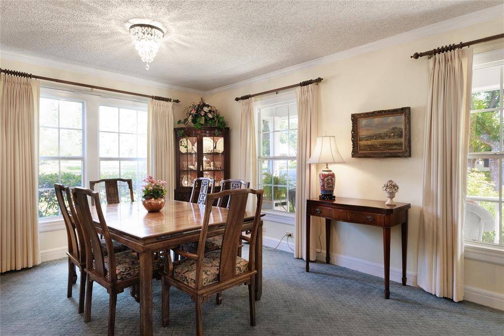 Brady, TX 76825,805 W 15th Street