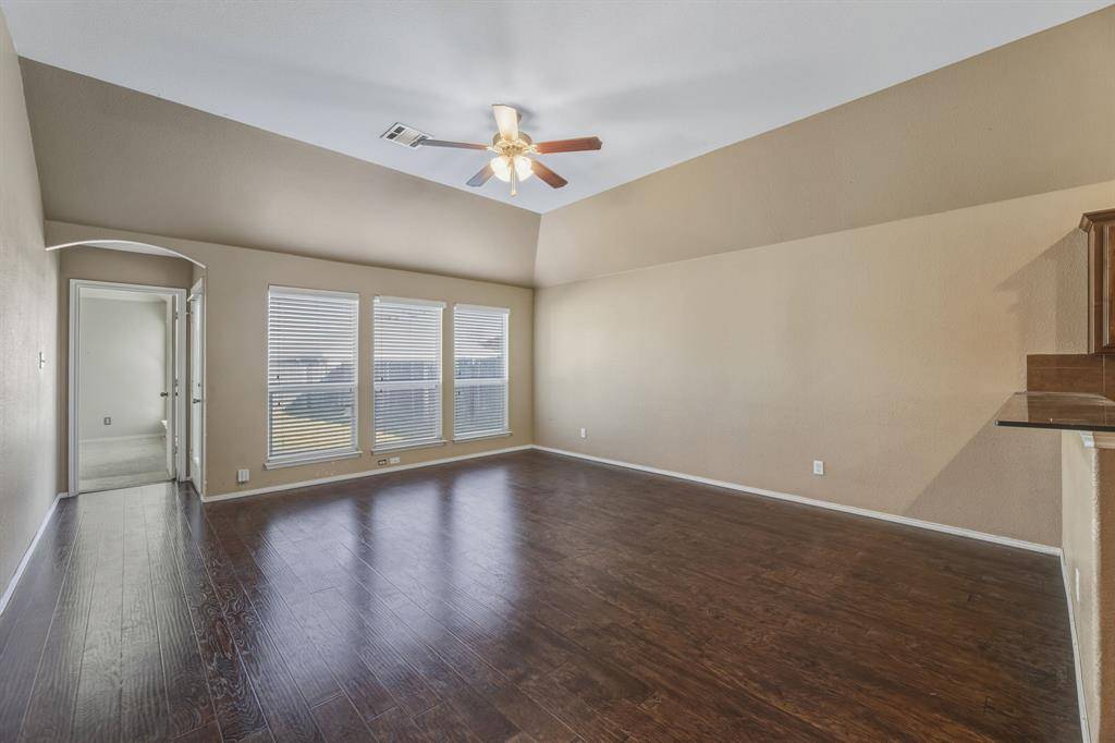 Fort Worth, TX 76134,2020 Cattle Creek Road