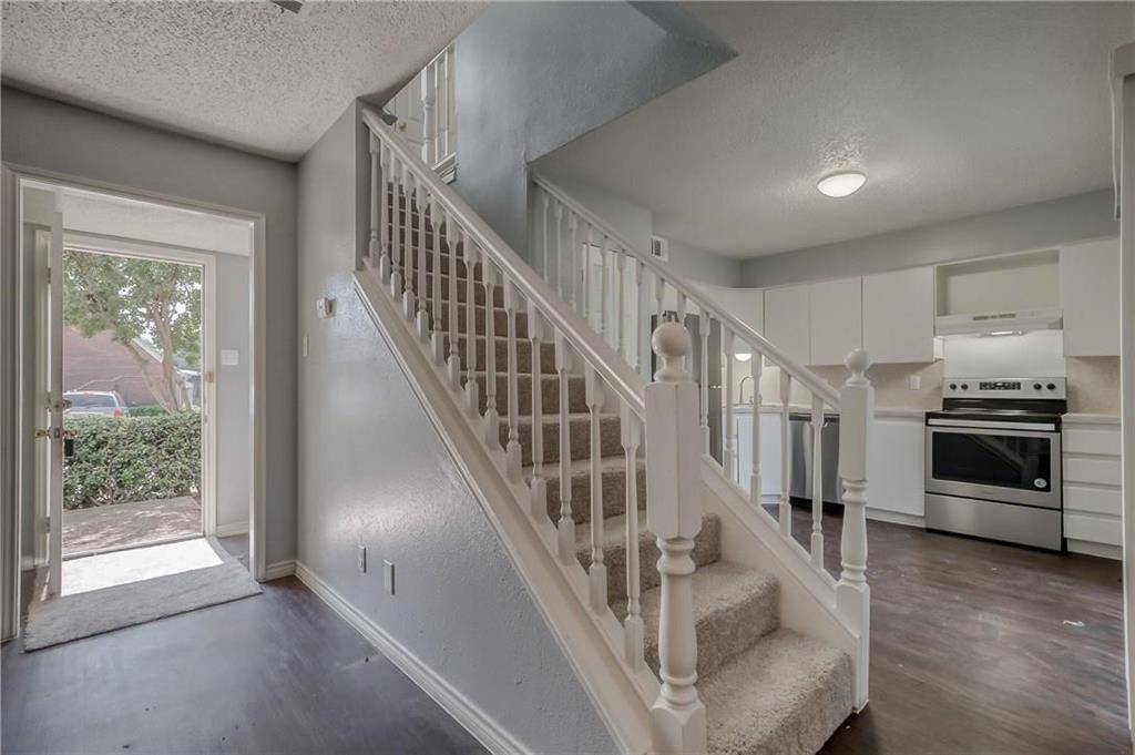 Mckinney, TX 75069,900 S Tennessee Street #2